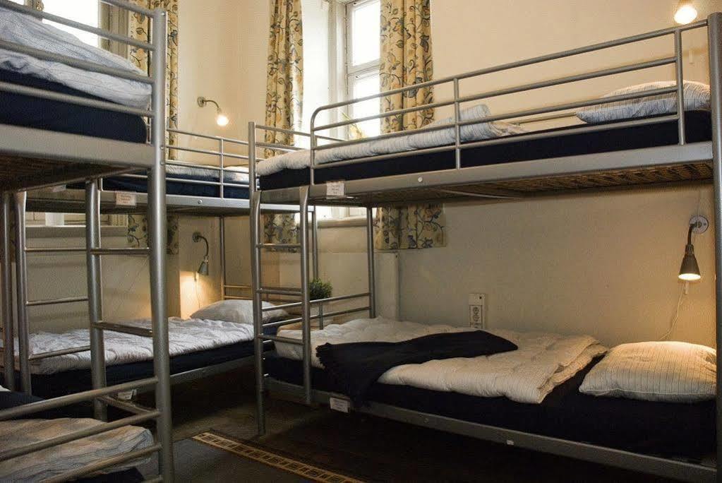 Dockside Hostel Stockholm Bagian luar foto